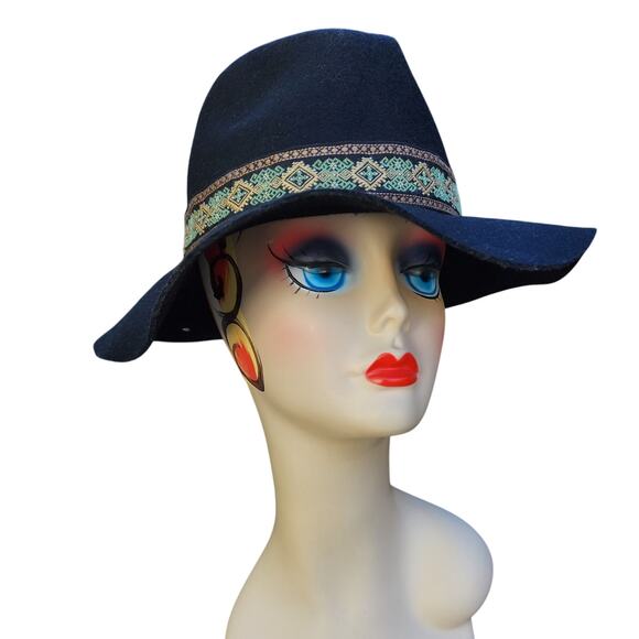 Peter Grimm True Character Black Southwestern Boho Wool Felt Floppy Hat - Picture 2 of 11